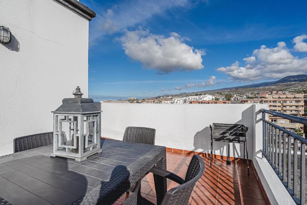 Balkón alebo terasa v ubytovaní Penthouse Apartment With Ocean View