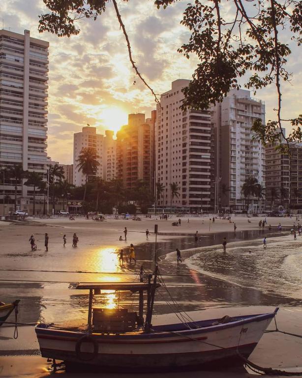  Praia das Astúrias Guarujá