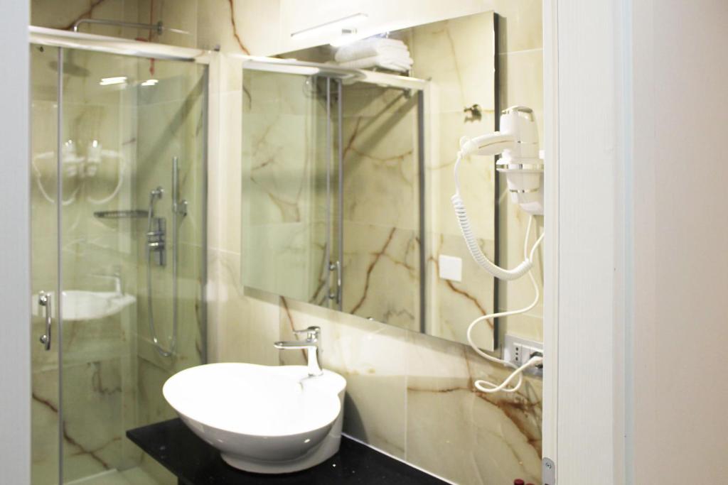Koupelna v ubytování CSI Group - Hotel Metropoli