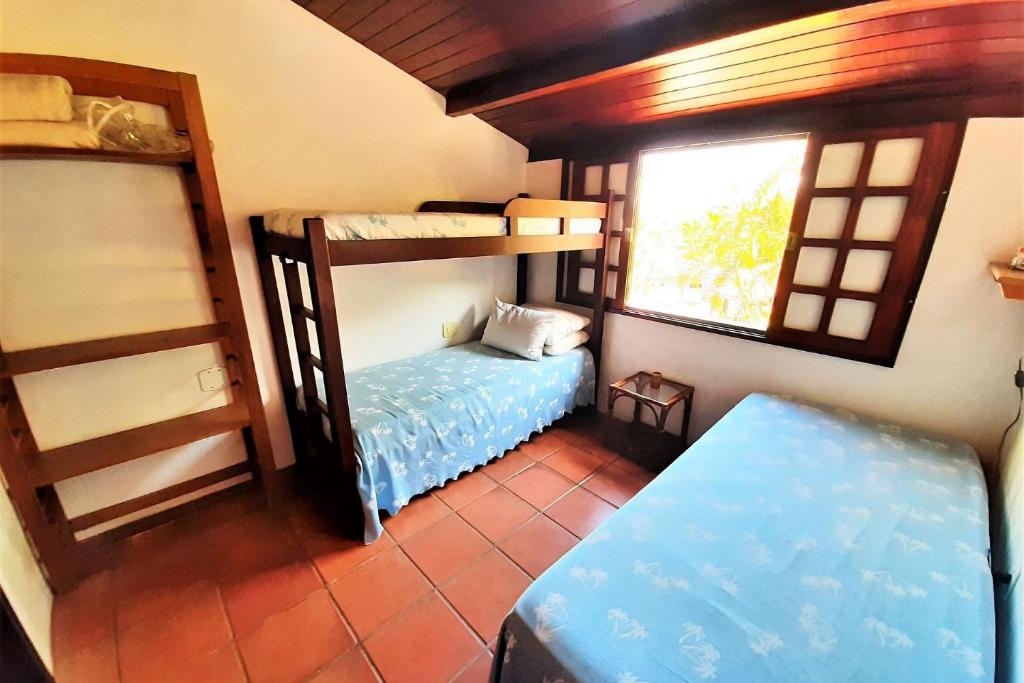  Casa em condomio fechado proxima a Orla Bardot