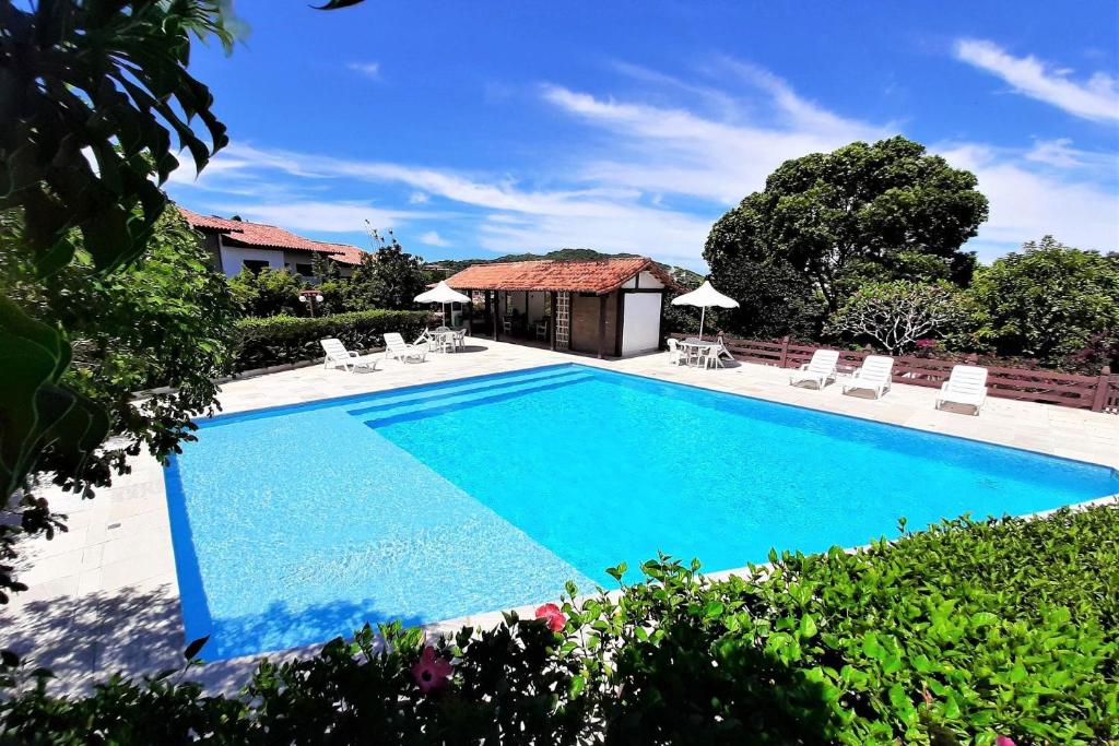  Casa em condomio fechado proxima a Orla Bardot