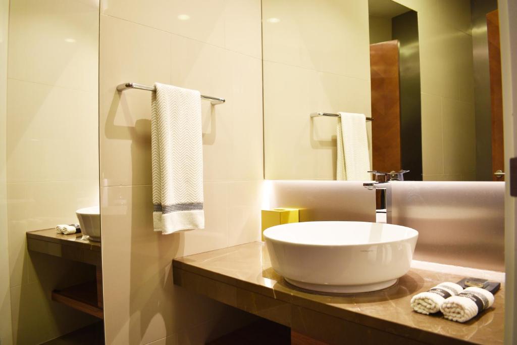 Symphony Style Hotel Kuwait - Prestige Suite