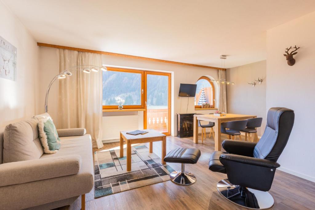 Posezení v ubytování Alpin Resort Austria