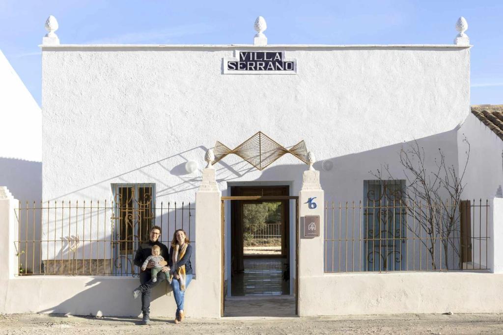 Villa Serrano La casa rural de los mil suelos, Valencia ...