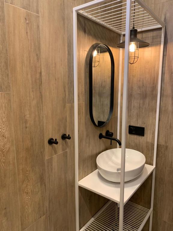 Latarnia Wagabundy Bieszczady - Habitación Triple Con Baño