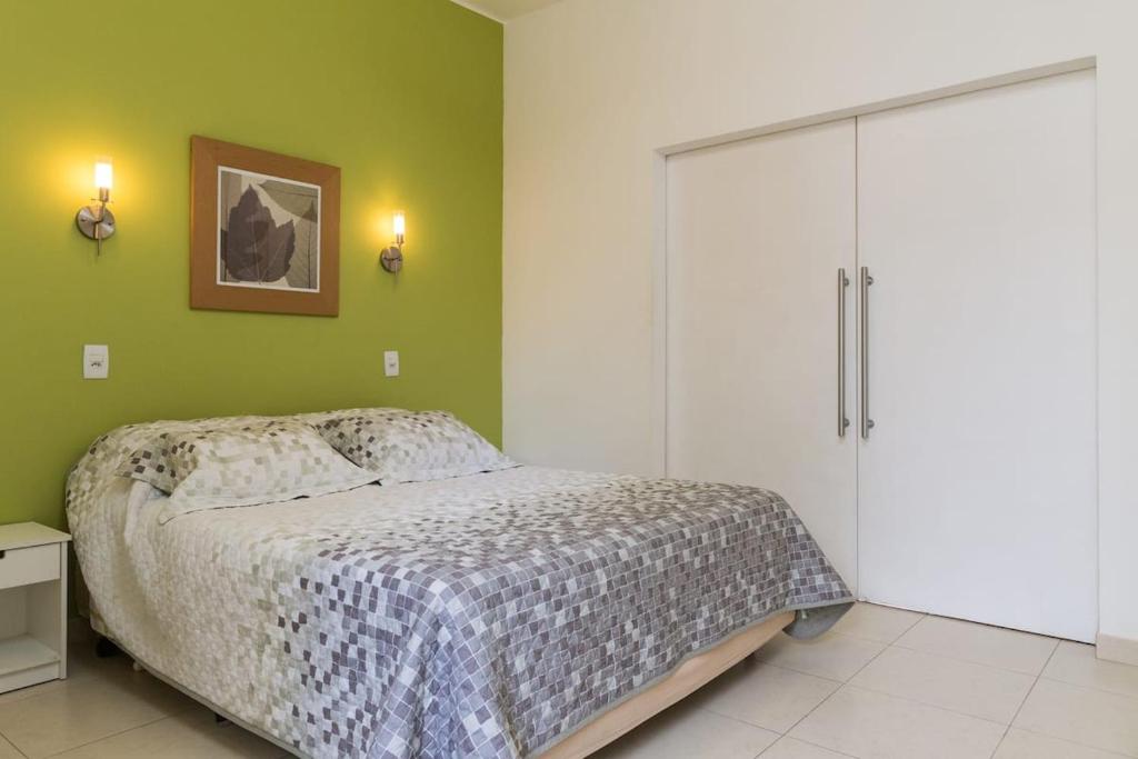  Fabulous apartment in hip Ipanema