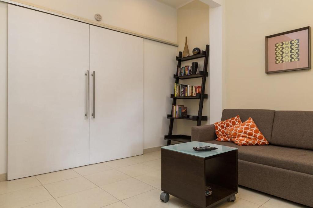  Fabulous apartment in hip Ipanema
