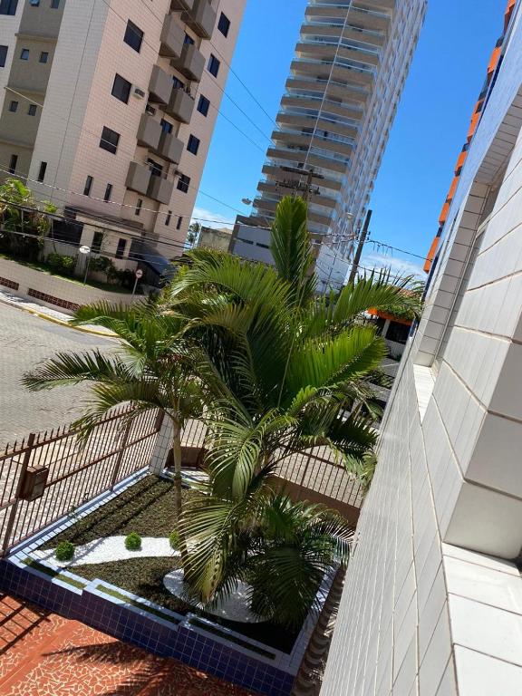  Apto Praia Grande - 50 metros da praia