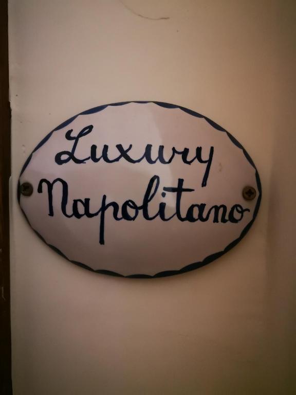 Certifikát, hodnocení, plakát nebo jiný dokument vystavený v ubytování LUXURY NAPOLITANO