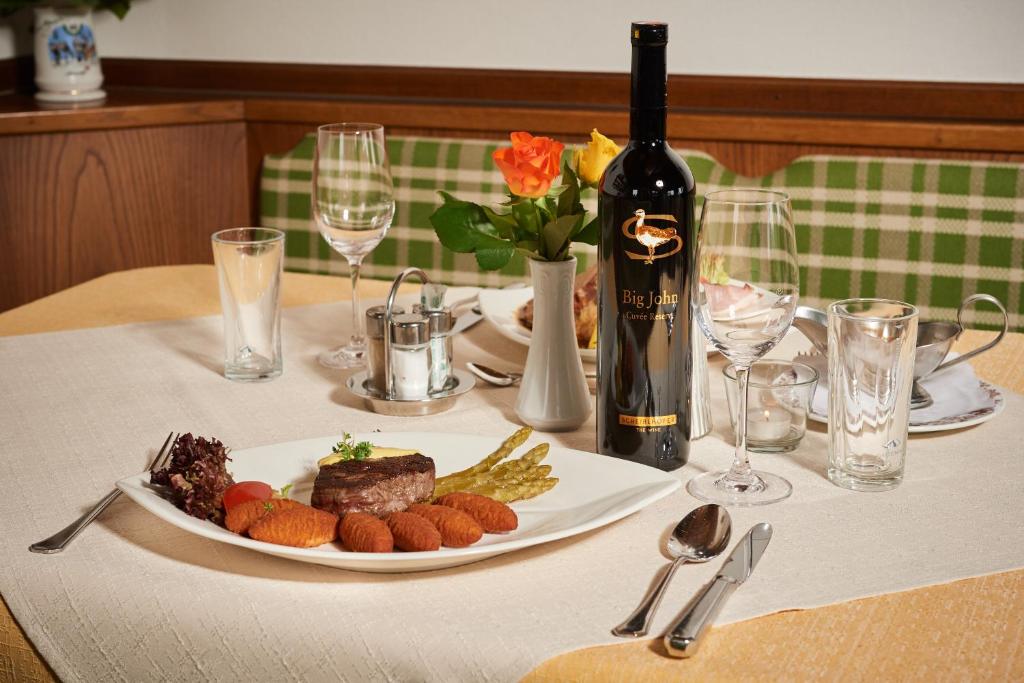 Hotel Stockerwirt italokat is kínál