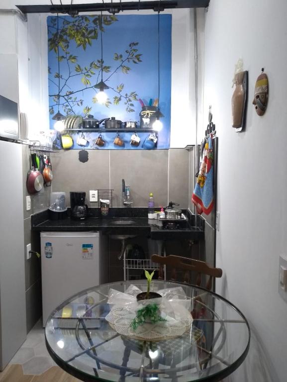  MINI APARTAMENTO COM ARTE
