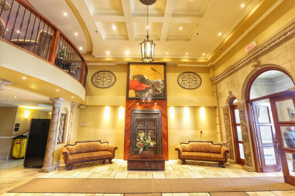 Posezení v ubytování Hotel Brossard