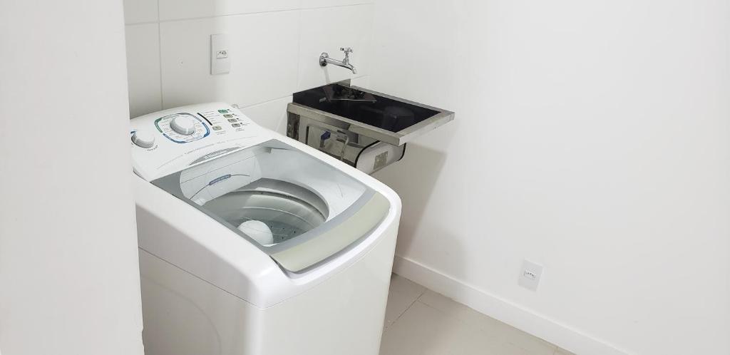  Apartamento novo frente para a piscina região nobre da praia dos Ingleses