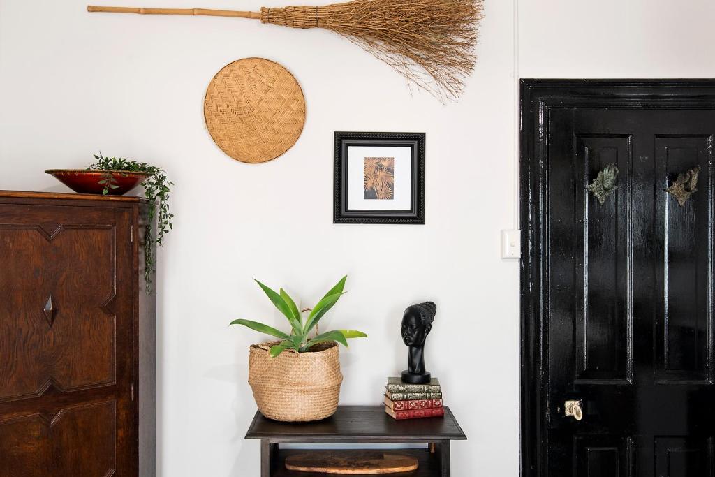 Manly Waves Studios & Apartments - Resim 40