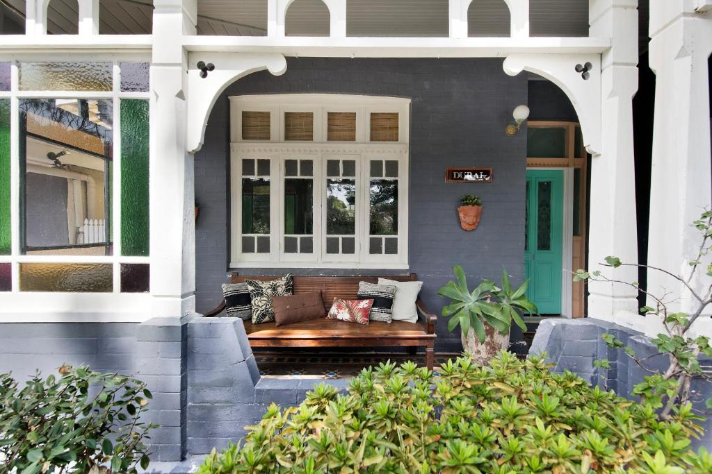 Manly Waves Studios & Apartments - Resim 31