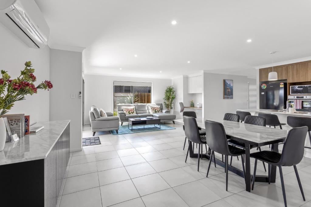 Bright Home Toowoomba オーストラリア トゥーンバ Booking Com
