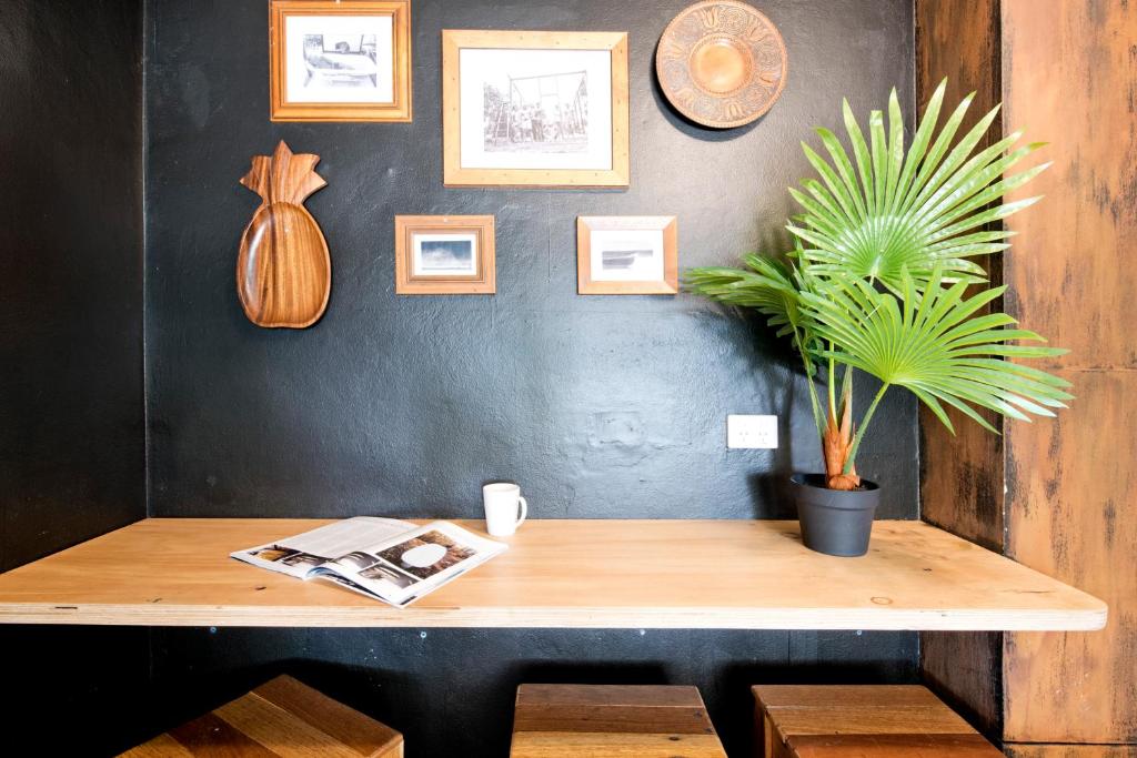 Manly Waves Studios & Apartments - Resim 21