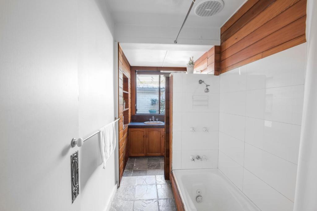 Manly Waves Studios & Apartments - Resim 19