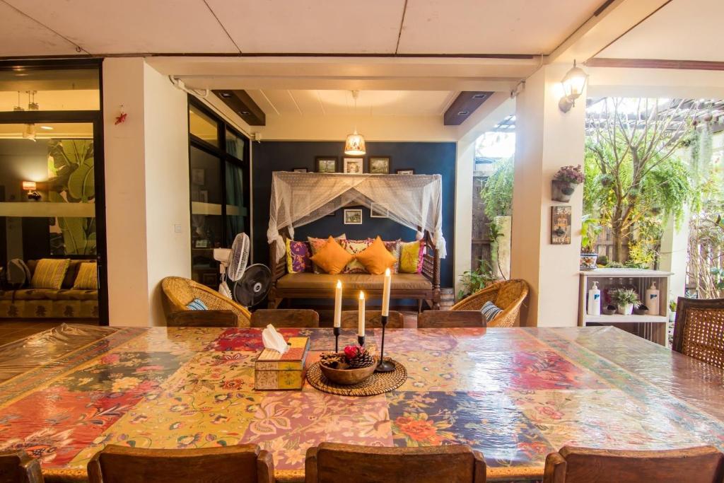 Setusvæði á Baan SanSuk Pranburi - Beach Front & Pool Villa