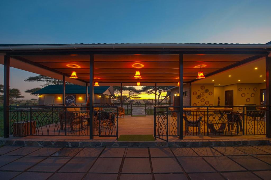 Restaurace v ubytování Serengeti Sametu Camp