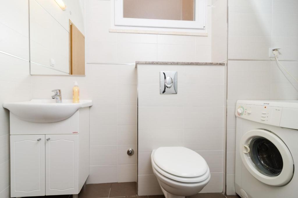 Koupelna v ubytování Apartment Amela