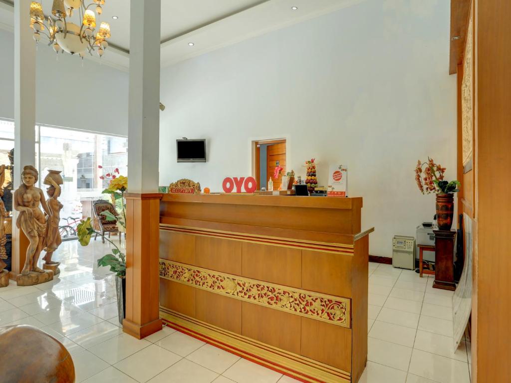 OYO 90201 Hotel Bina Artha