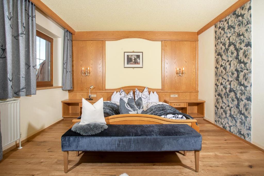 Posezení v ubytování Appartement Frühstückspension Landhaus Karwendel