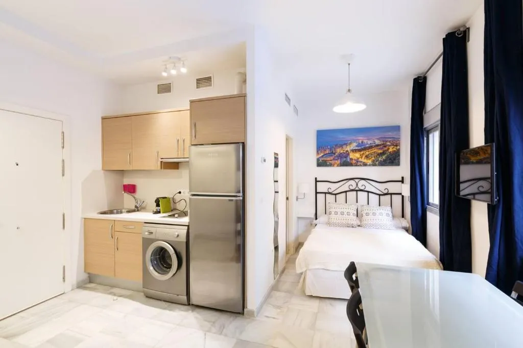 Friendly Studio Close To Town 1, Malaga, Spain