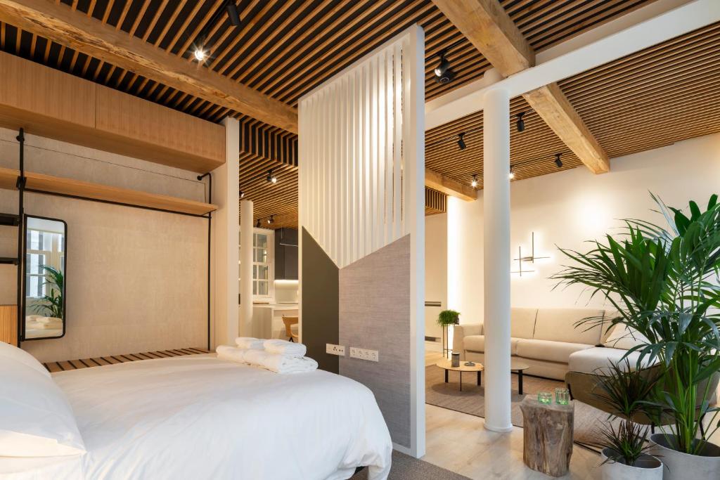 NORO Plaza - Studio Apartment