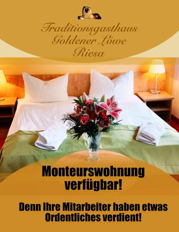 Postel nebo postele na pokoji v ubytování Traditionsgasthaus Goldener Löwe Riesa Restaurant & Pension