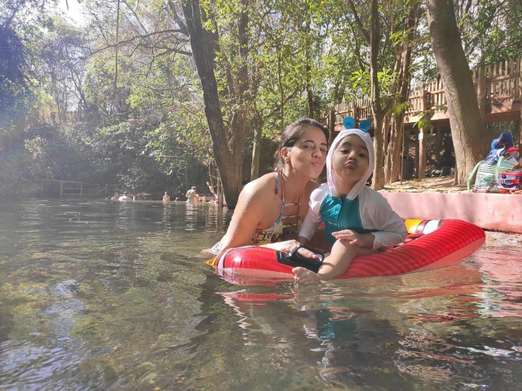  Park Veredas Resort com acesso ao rio no fundo