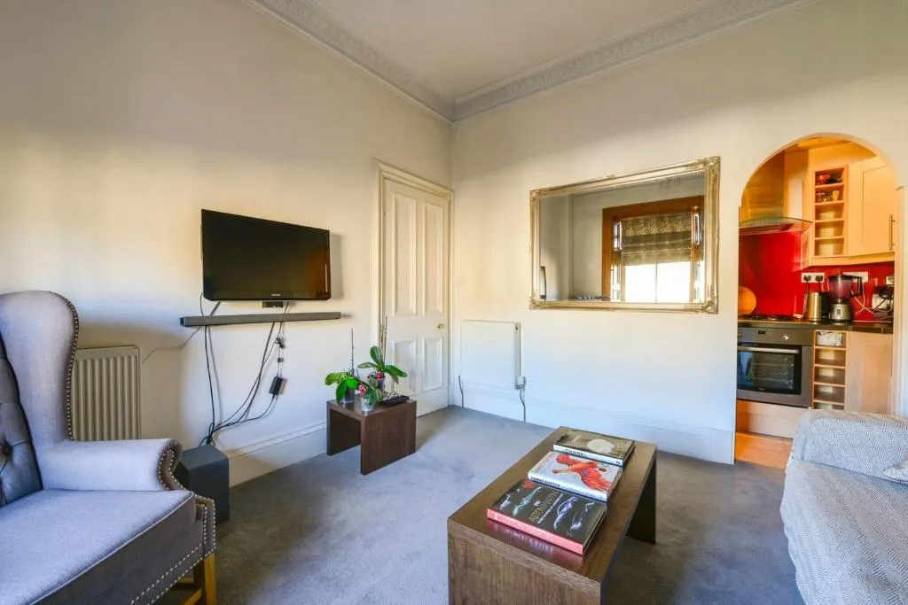 GuestReady - Comfortable 1 Bedroom Flat Close To City Centre, Edinburgh, United Kingdom