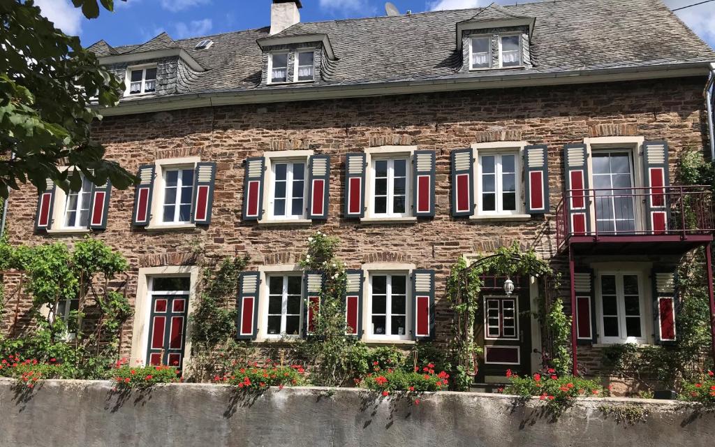 Το κτήριο όπου στεγάζεται  το bed & breakfast