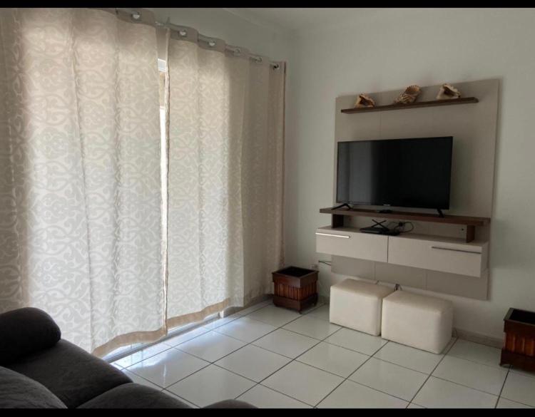  Linda casa de frente para o mar. Ótima localização