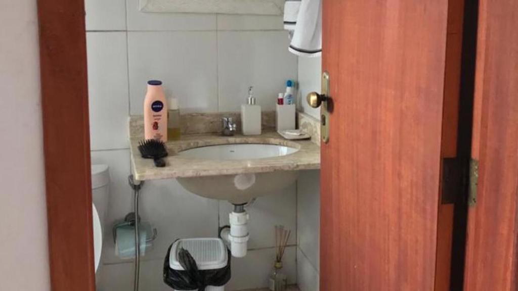  Condomínio Geribá Apart Hotel a 200m da praia.