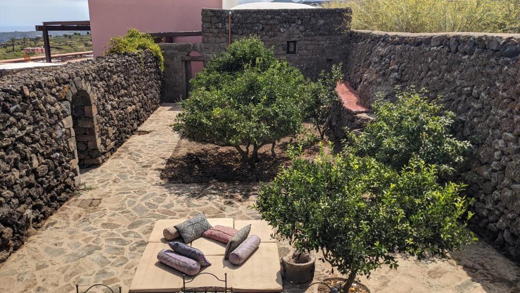 Ogród w obiekcie Horizon Pantelleria