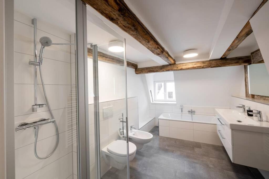 Koupelna v ubytování Michaelis Suite - Schrangen-Suites-1389