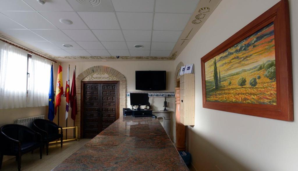 A television and/or entertainment centre at Domus Viatoris