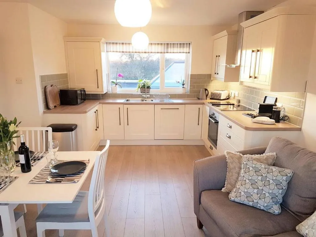The Farm House Apartment sleeps 6 FREE PARKING, York, Marea Britanie