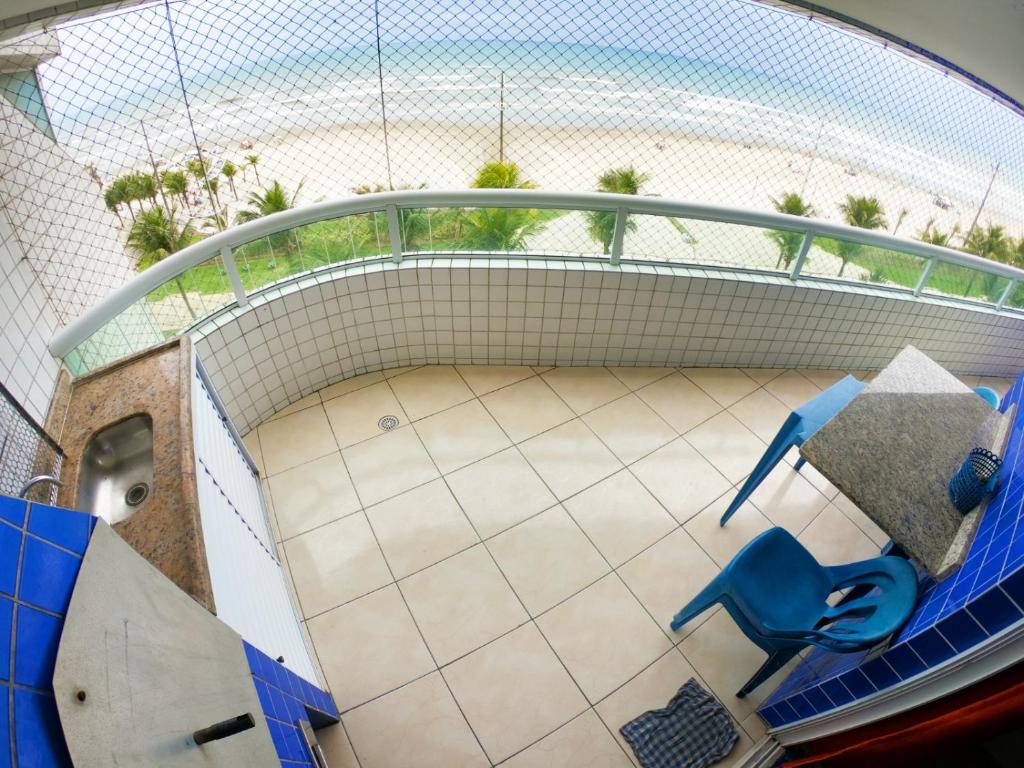  Apto amplo Frente ao Mar com Vista Espetacular!