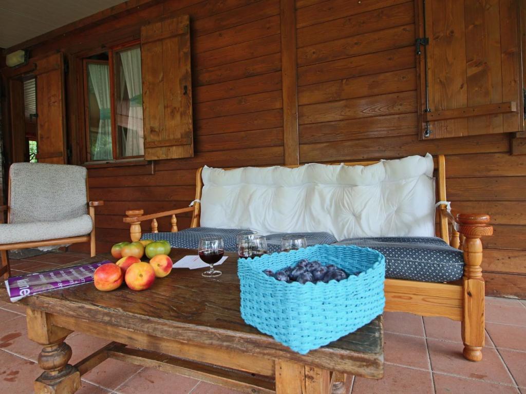 Fotografia z galérie ubytovania Rustic Chalet Retreat in Città di Castello v destinácii Città di Castello