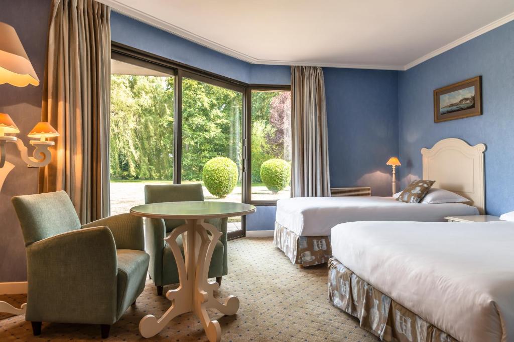 Hôtel Château Tilques - Luxe Pavillon Du Parc - Chambre Double à Triple