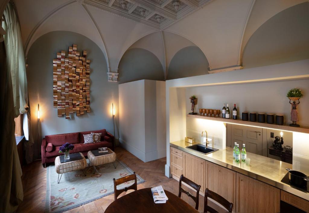 ARVED Apartments - 14