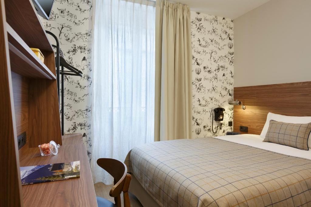Кровать или кровати в номере Maison Barbillon Grenoble - Centre Gare