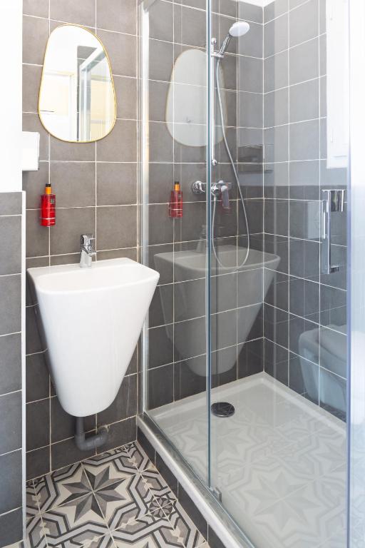 Appart hôtel Maison Montgrand-Vieux Port - Resim 30