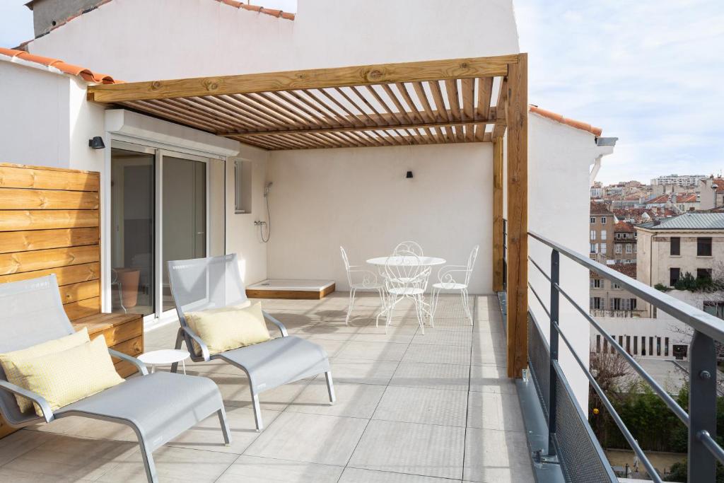 Appart hôtel Maison Montgrand-Vieux Port - Resim 31