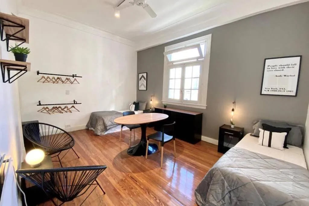 Chile 4A1- Habitación en San Telmo con Terraza Privada!, Buenos Aires, Argentina