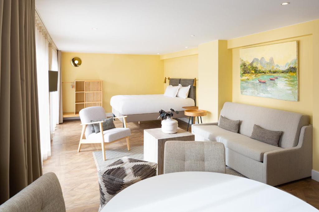 
Deluxe Apartment with Terrace (2-4 adults)
