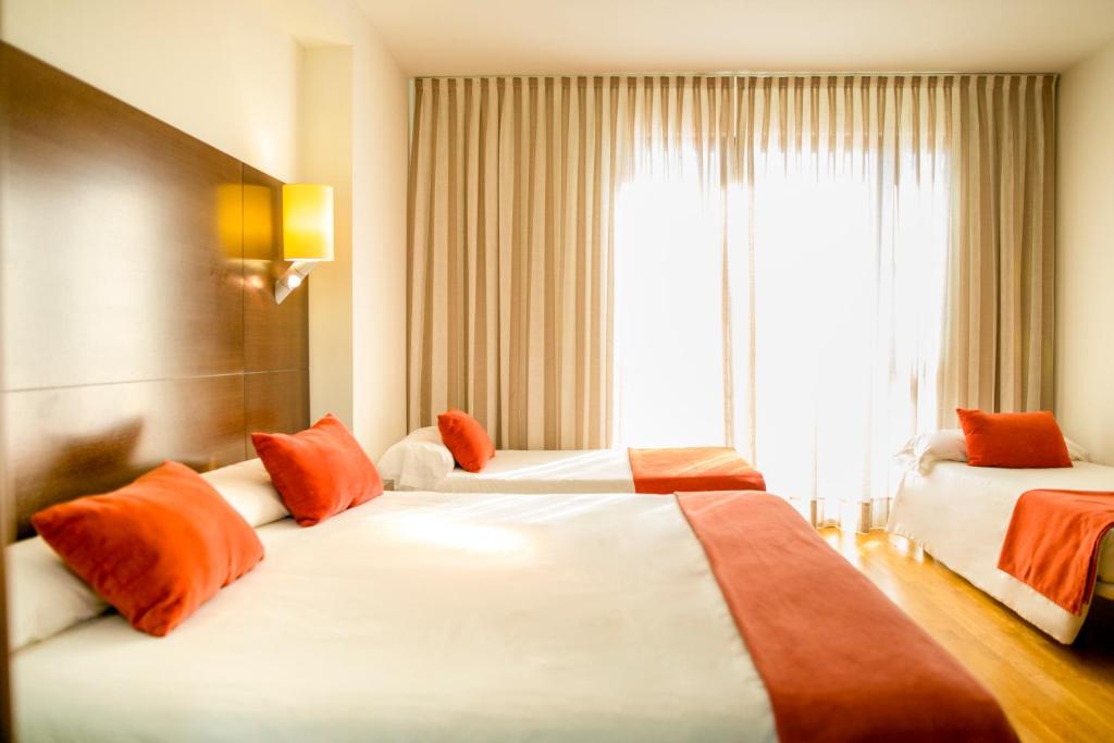 Hospedium Hotel Valles de Gredos Golf, Talayuela ...