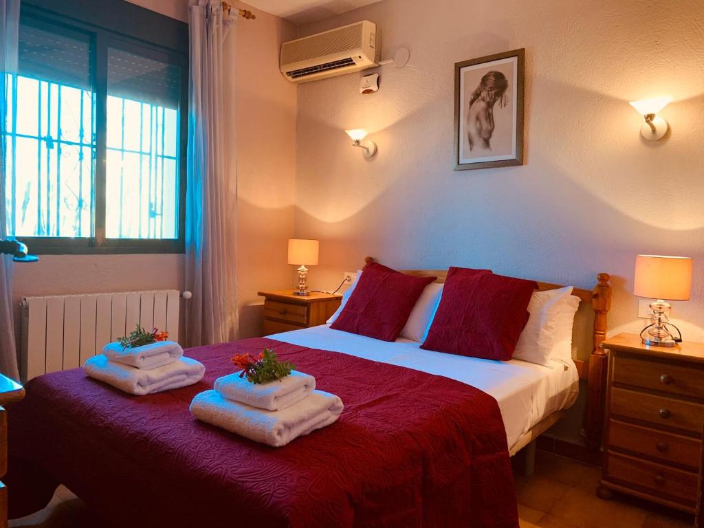 Kép Cassandra - Beautiful Private Villa with Heated Pool included szállásáról Jáveában a galériában